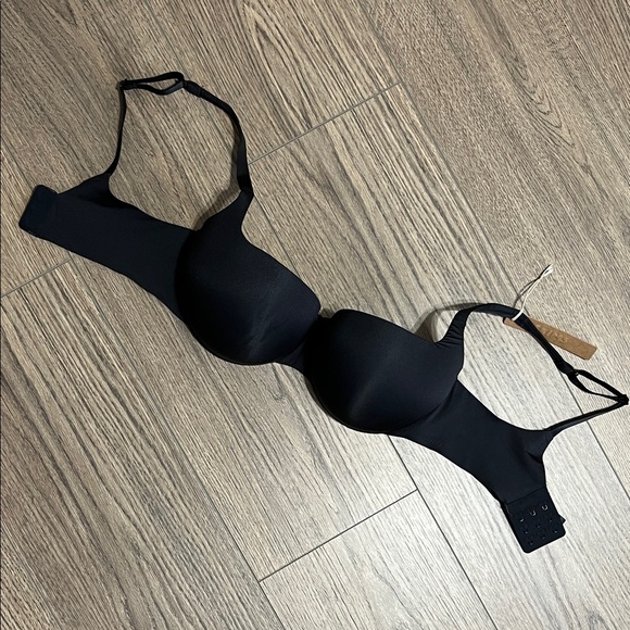 SKIMS Balconette Push Up Bra - Picture 7 of 8